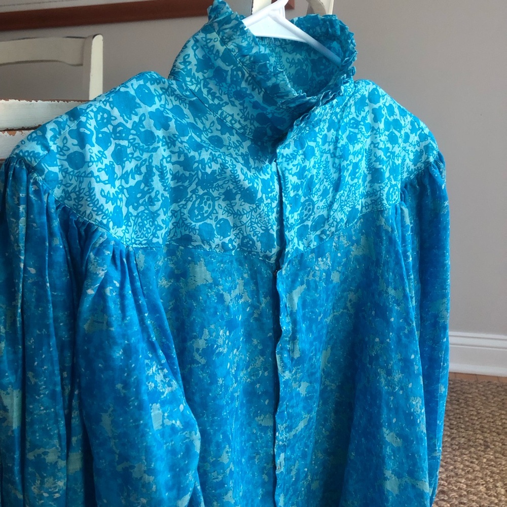 New: Yvonne S. Luxury Handmade Puff Sleeve Blouse. Size Small